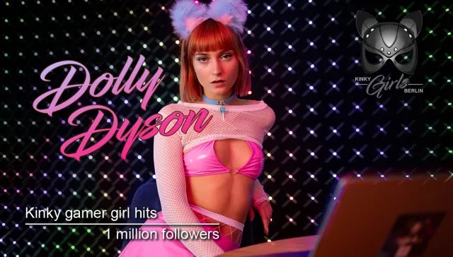 Kinky Gamer Girl Hits 1 Million Followers VR Adult Videos