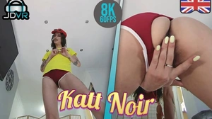 Facesitting Lifeguard Katt Noir