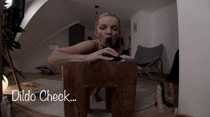 Sabdeluxe - Dildo Check