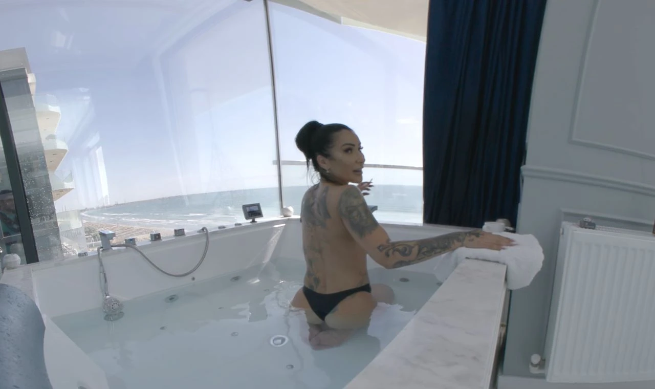Mistress Kennya - BDSM Vacation Fantasy Episode 7 Bath Time VR Adult Videos