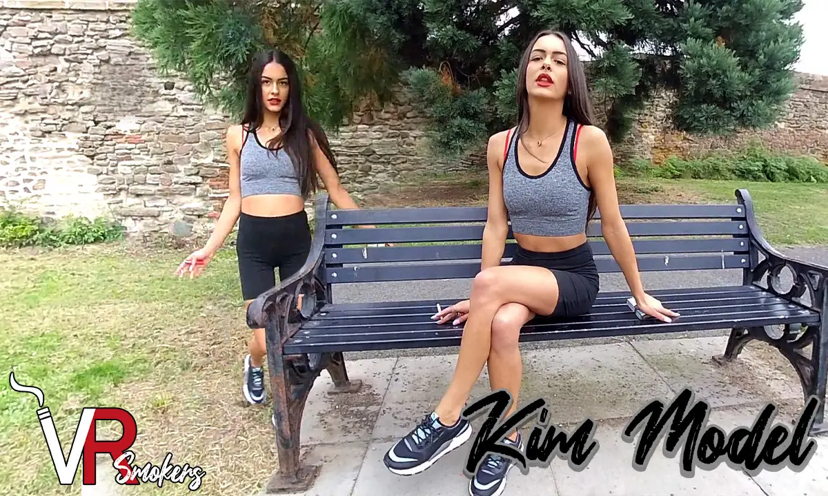 Kim Model - Walk About VR Adult Videos