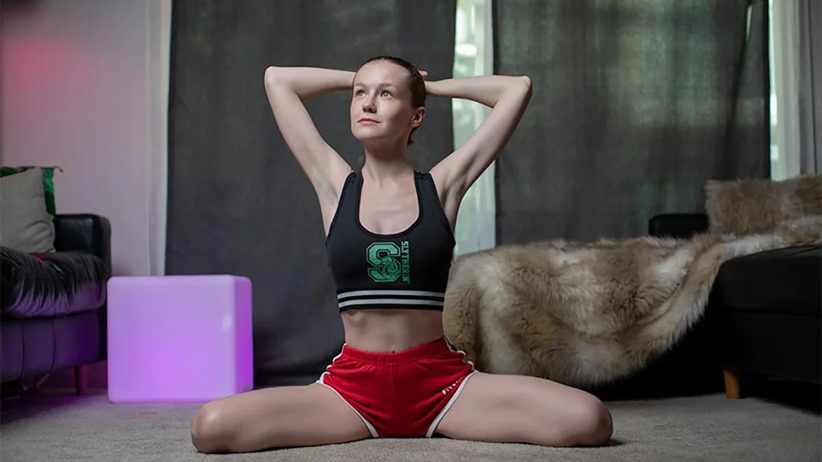 Stretching with Emily Bloom VR Adult Videos