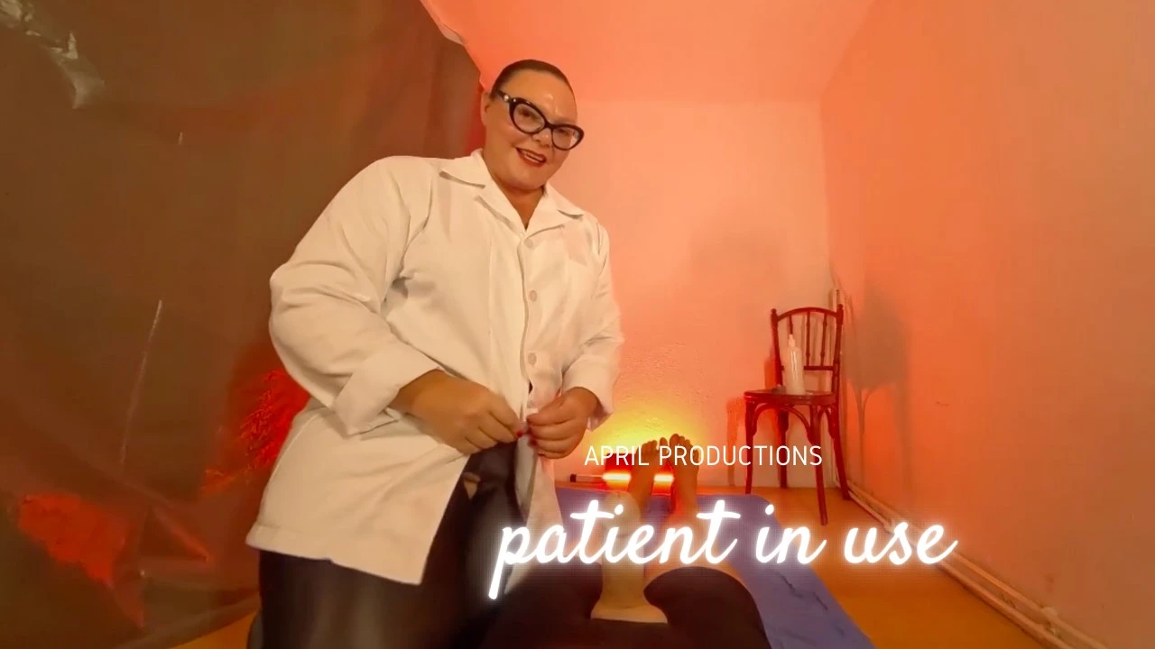 Patient in Use VR Adult Videos