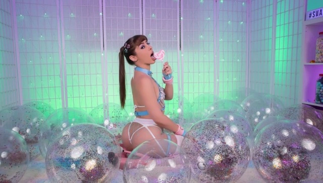 Tommy's Love Lollipop VR Adult Videos