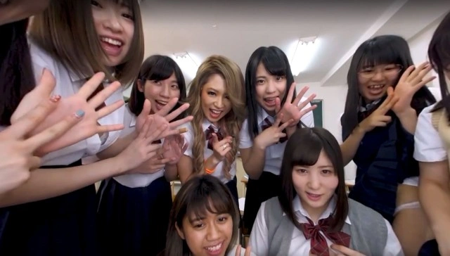 26 Girls Harem Fun P1 VR Adult Videos