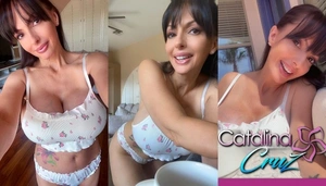 Catalina's Morning Run VR Adult Videos