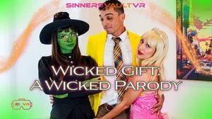 Amone Bane Lola Aiko Dakota Quinn Wicked Gift A Wicked Parody VR Adult Videos